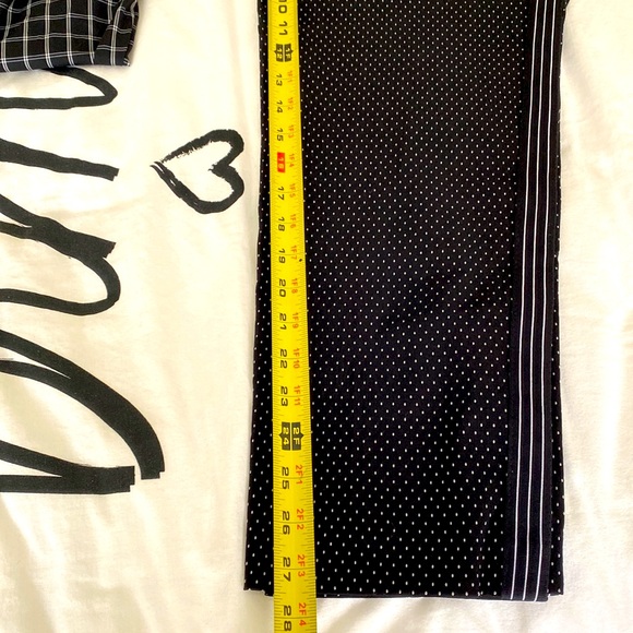 Shorts and Pants Size 18 - Picture 5 of 10